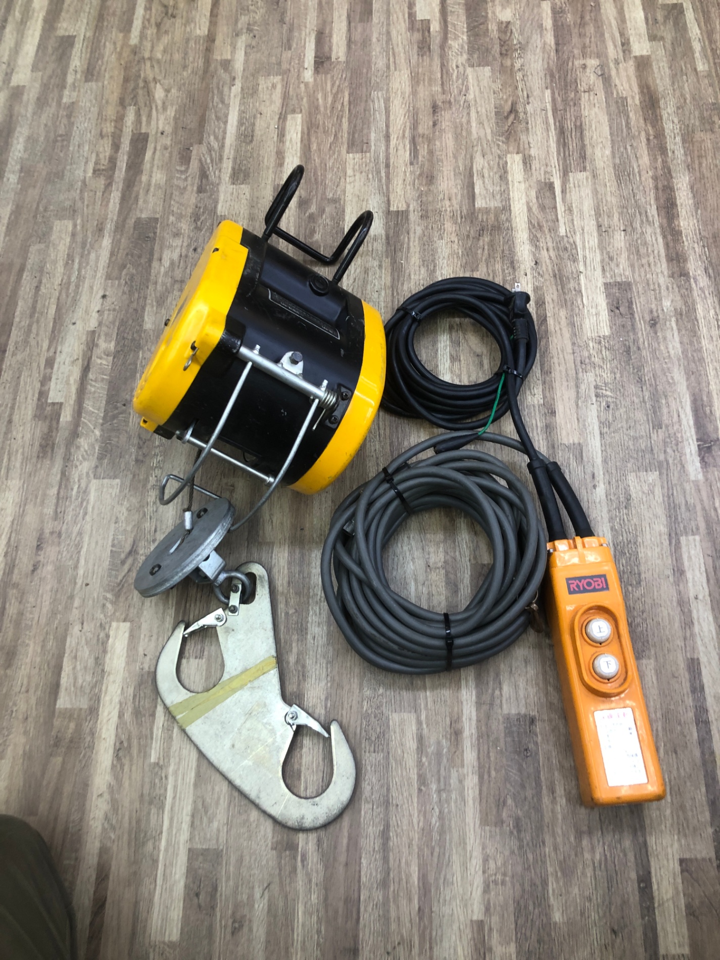 買取実績】RYOBI 60Kg小型ウインチ WI-61C(15M)をお買取いたしました 