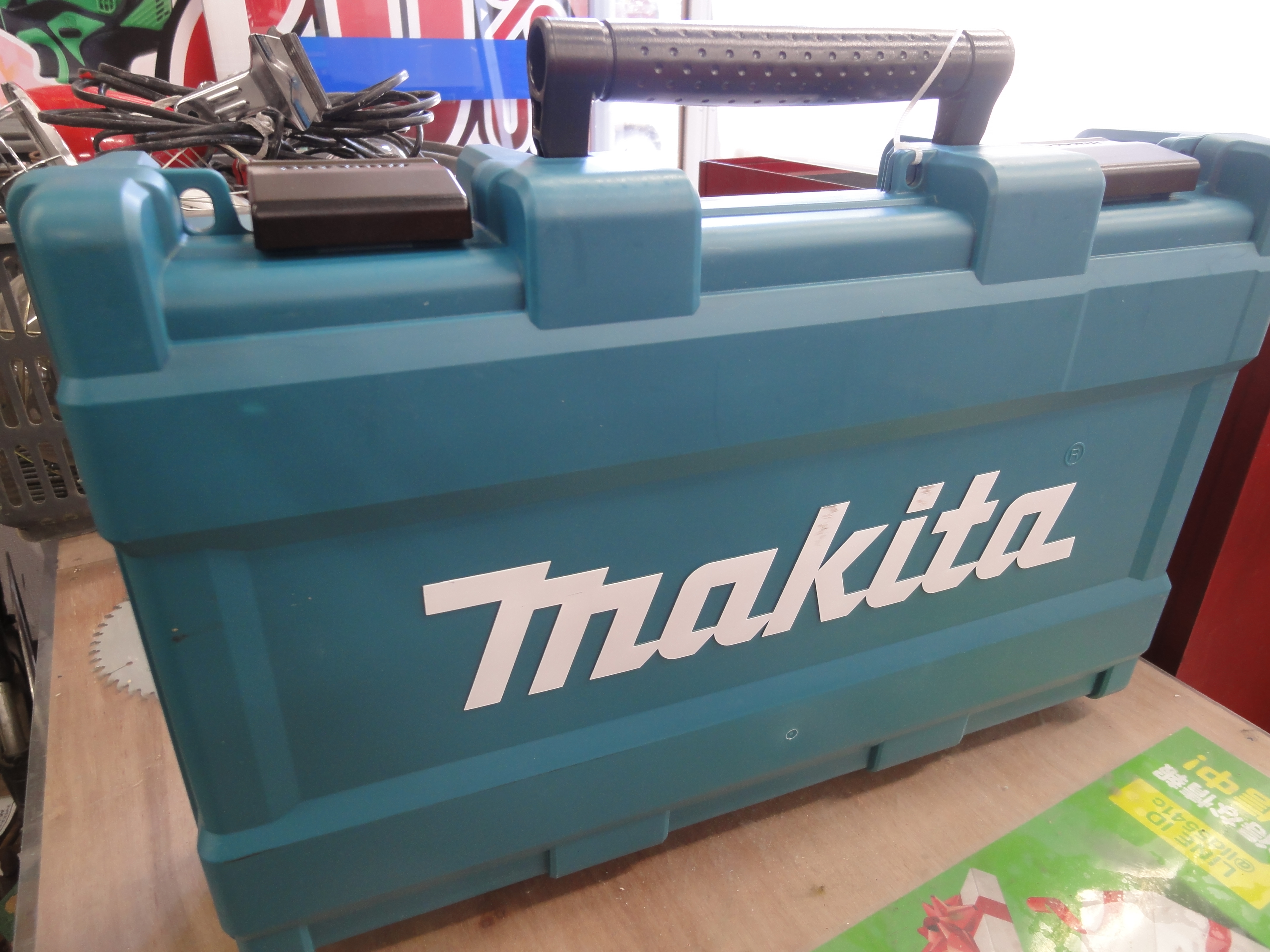 makita　マキタ　18V　充電式マルチツール　TM51DRF