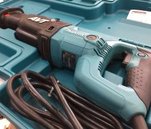 makita 100V レシプロソー　JR307OCT