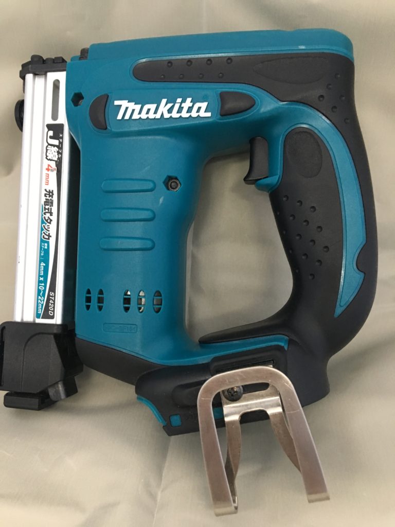 マキタ(Makita) エアータッカー 4mm AT425AK :20220924224719-00501