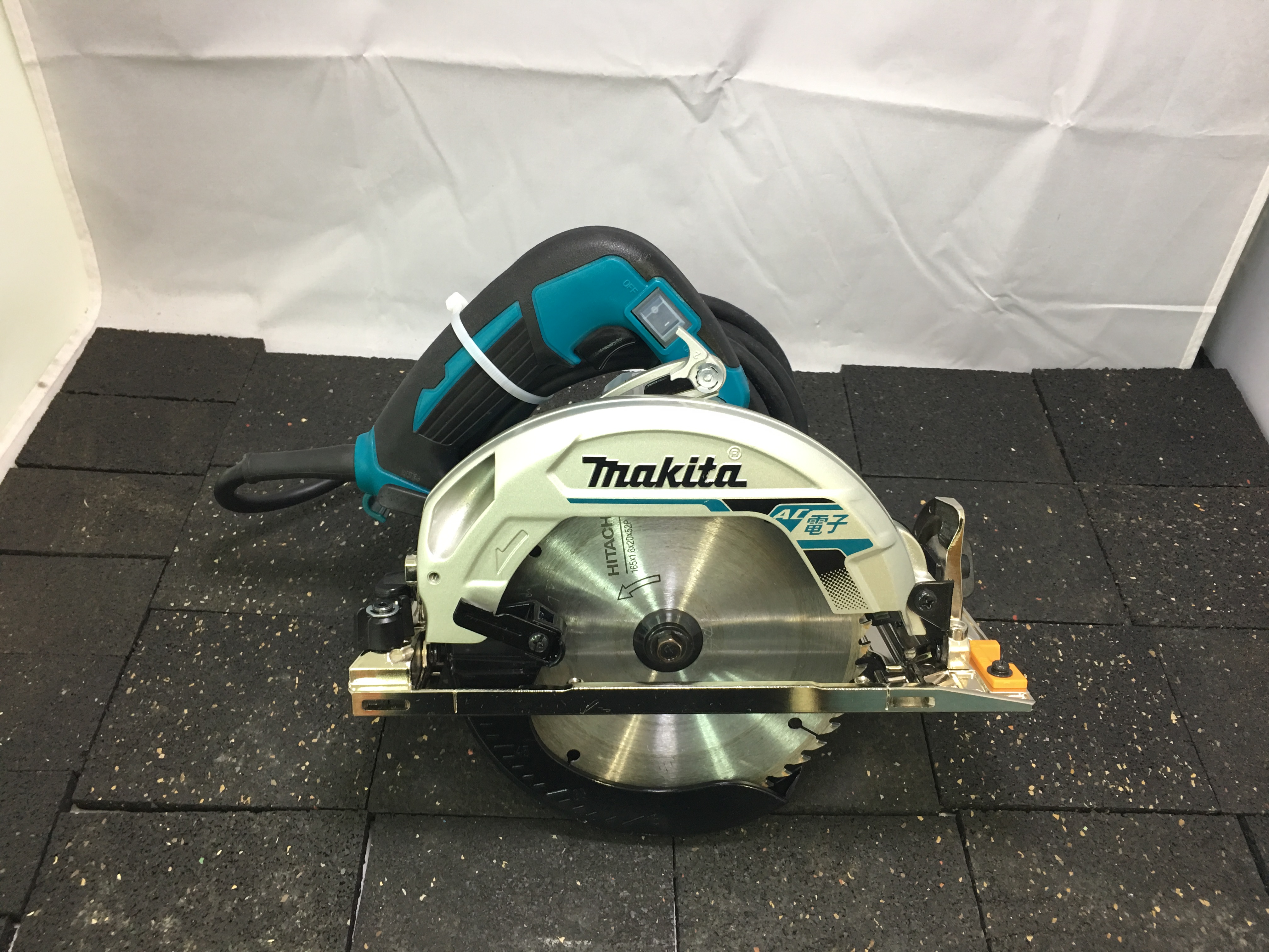 makita　マキタ　165mm電子マルノコ　マルノコ　5732C　電動工具　愛知県　蟹江　工具買取王国　買取王国　工具　買取　高価買取