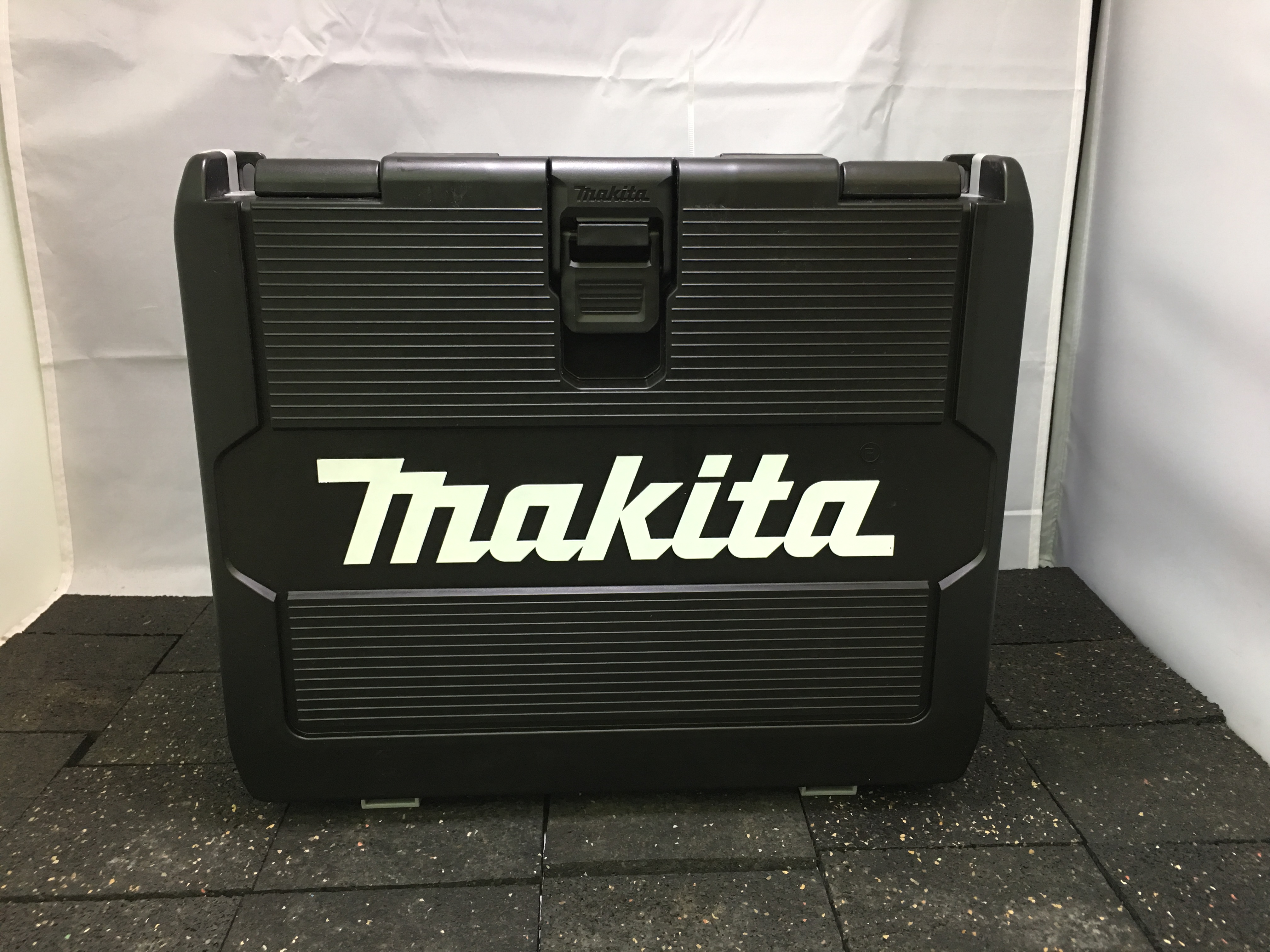 愛知県　海部郡蟹江町　工具買取王国蟹江店　高価買取　makita18V6Ah充電式インパクトドライバ　TD171DRGXB