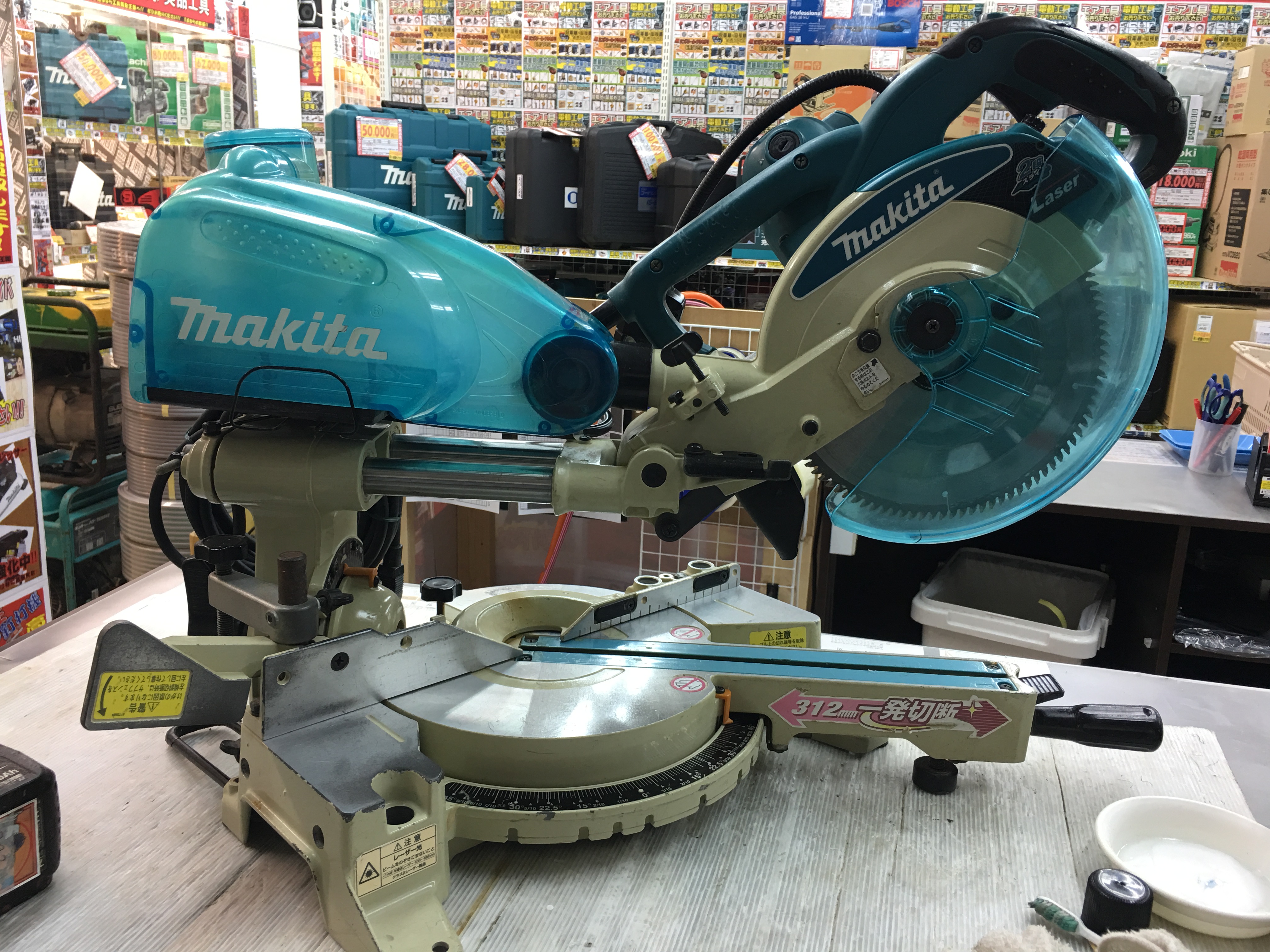 工具買取王国蟹江店】makita 216mm卓上スライドマルノコ LS0814FL 買取