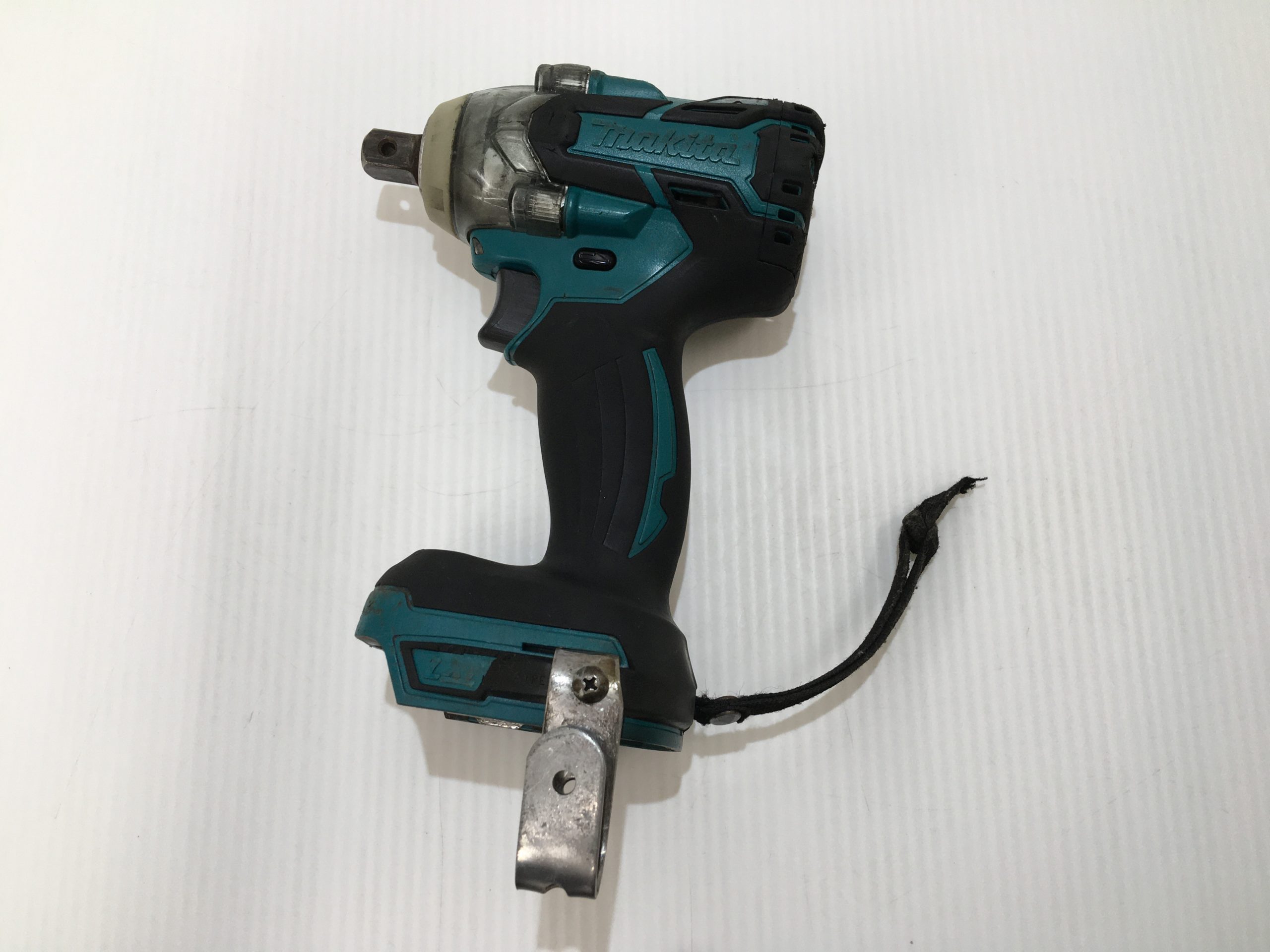 makita 充電式インパクトレンチ18V（本体のみ）TW281DZ