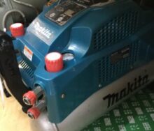 タグを削除: makita　エアーコンプレッサー　11L AC461XLH　買取王国　工具買取王国 makita　エアーコンプレッサー　11L AC461XLH　買取王国　工具買取王国