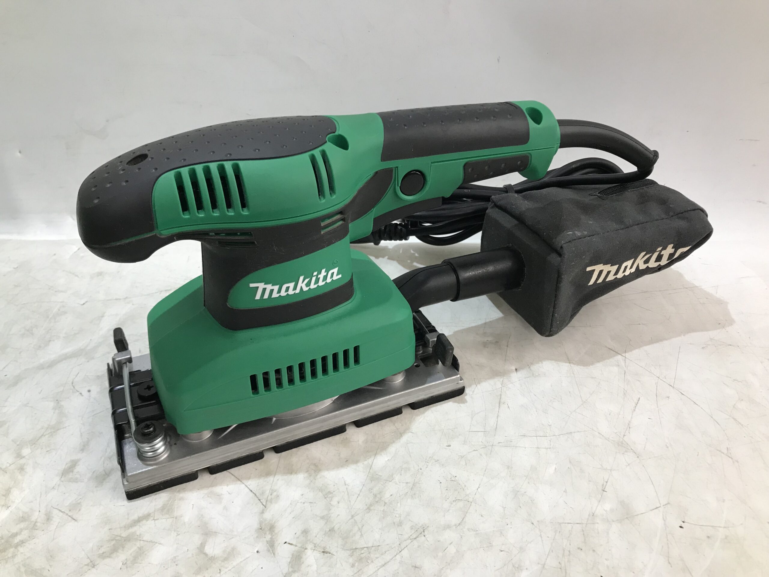 工具買取王国豊川店】makita 仕上げサンダ M931 買取いたしました