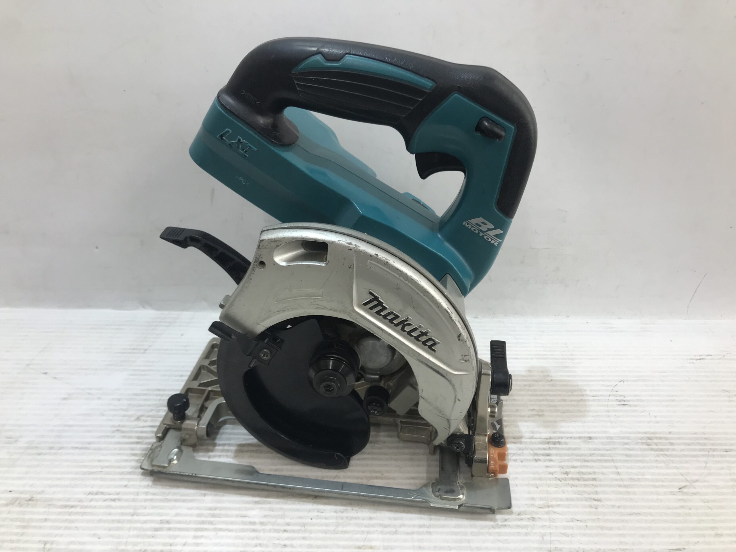 工具買取王国豊川店】makita 18V充電式125mmマルノコ HS471DZ 買取